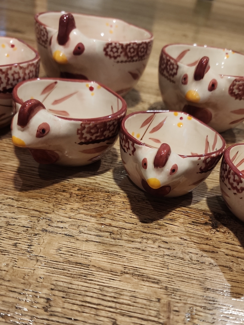 Ceramic Chicken Measuring Cups - Cream and Burgundy